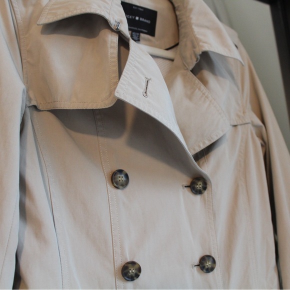 LUCKY BRAND TRENCH COAT - NEVER WORN - Picture 3 of 5